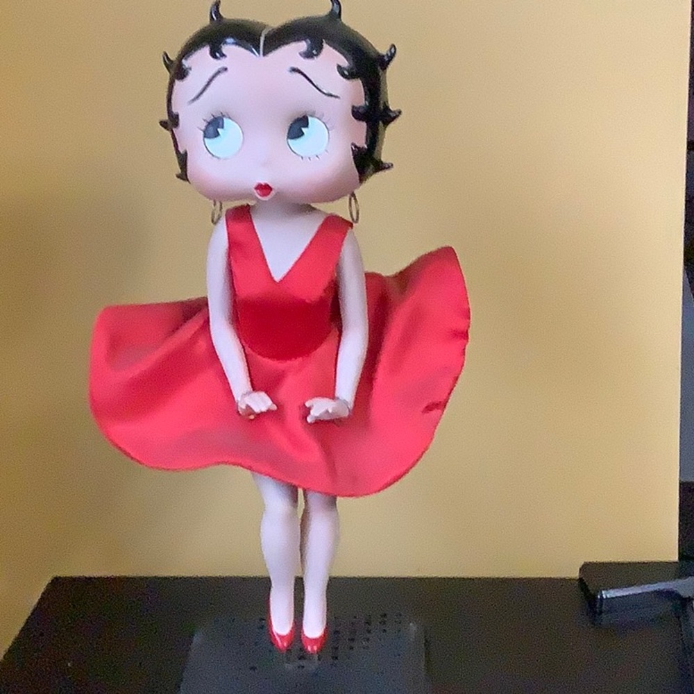 1995 porcelain Betty Boop collector doll